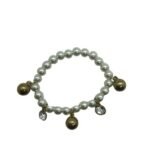 Pulseira Pérola - 8mm c/Pendentes Dourados c/Swarovski