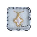 Fio Semi Jóia Ouro c/ Cruz em Madre Pérola e Zircônia