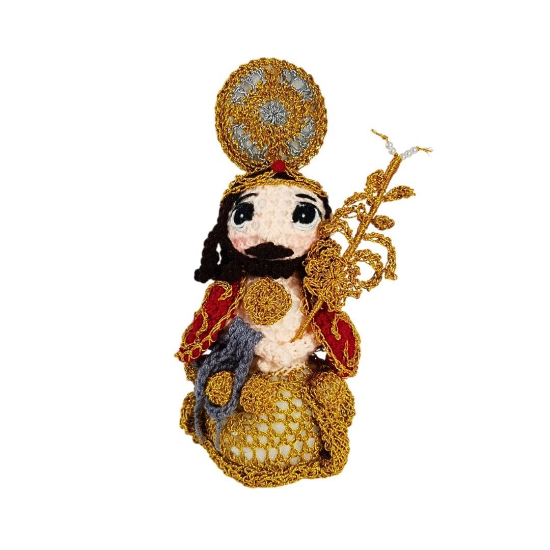 2534096117_A2024SC01____6_00_.jpg Adorno Peluche de Santo Cristo, 24cm - Image 1