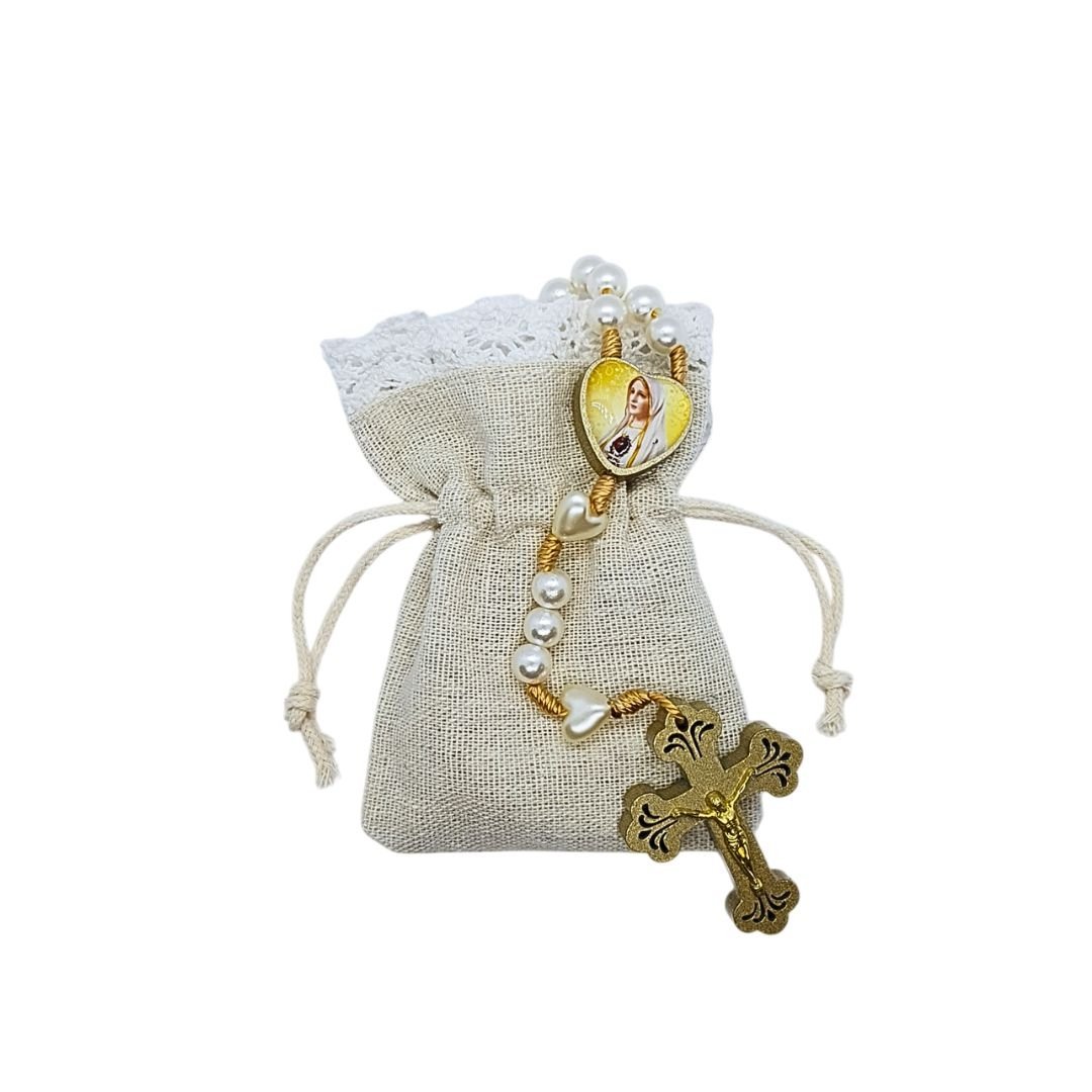 3509948986_T6005FACORBOLSA____3_67.jpg Terço de Pérola/Corda 8MM, c/Pai-Nossos em Coração, Nossa Senhora de Fátima - Image 1