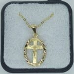Fio C/ Medalha Diamantada Oval 18MM s/ Fundo c/ Crucifixo Folheado Dourado - Image 2