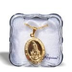 Medalha folheada ouro - oval (grande)Aparição de Fátima