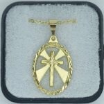 Fio c/ Medalha Diamantada Oval 24MM c/ Crucifixo Recortado Folheado Dourado - Image 2