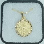 Fio c/Medalha Diamantada Redonda 18MM Espirito Santo Folheado Dourado - Image 2