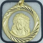 Fio c/Medalha Diamantada Redonda 40MM Santo Cristo Folheado Dourado - Image 2