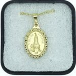 Fio Medalha Oval Diamantada Folheada a Ouro Apariçao - Image 2