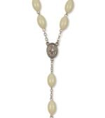 Terço de Plastico Oval Luminoso - Image 3