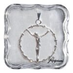 Medalha redonda em Madrepérola com Cristo - c/ strassPrateada