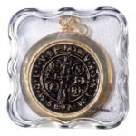Fio - Medalha estampada - S. Bento - 4 cmDourada