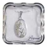 Medalha recortada - Rainha da PazPrateada