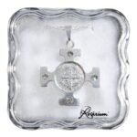Medalha - Cruz de São Bento - com strassPrateada