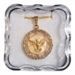 Fio - Medalha Espírito Santo c/ strass c/ esmalteFolheada ouro